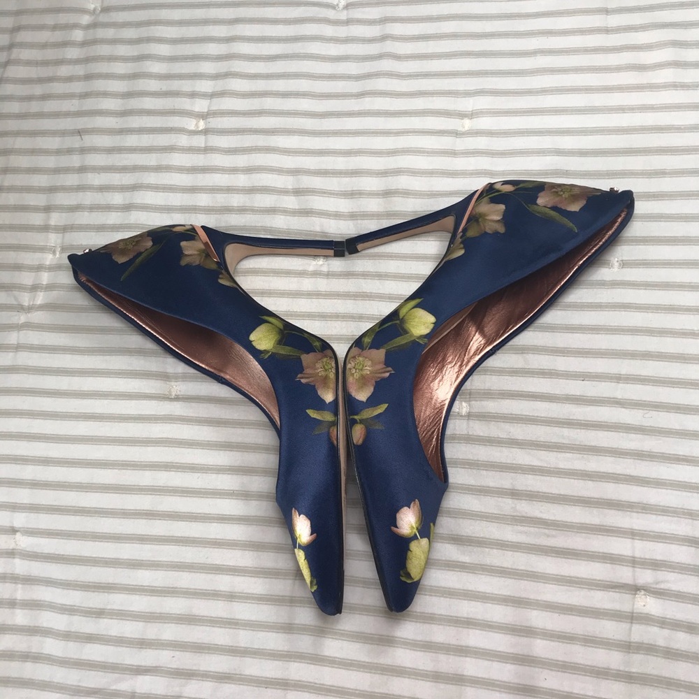 Ted Baker Floral High Heels 9 - Picture 4 of 11